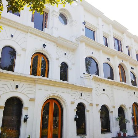 Hotel Kings Retreat Патіала Екстер'єр фото